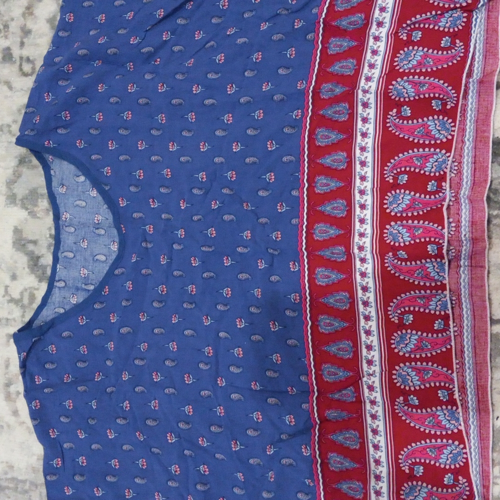Blouse - Picture 2 of 3